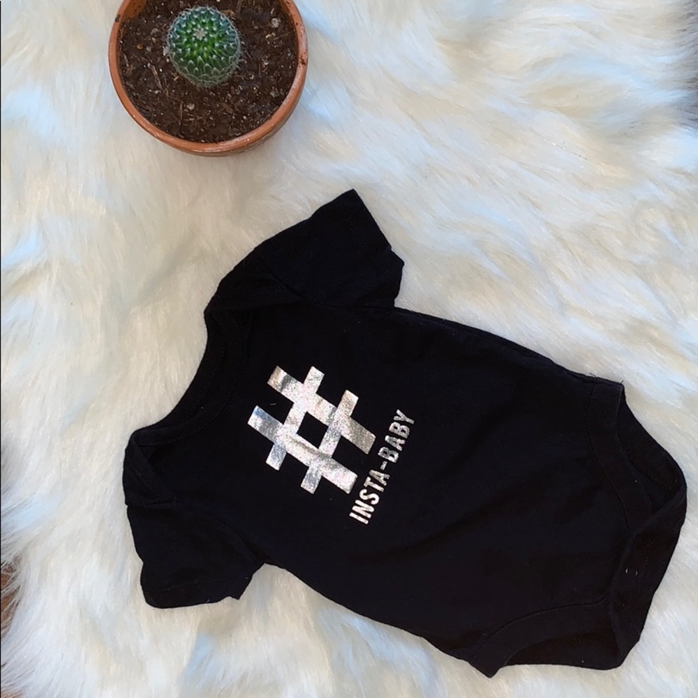 🖤Black onesie! 🖤